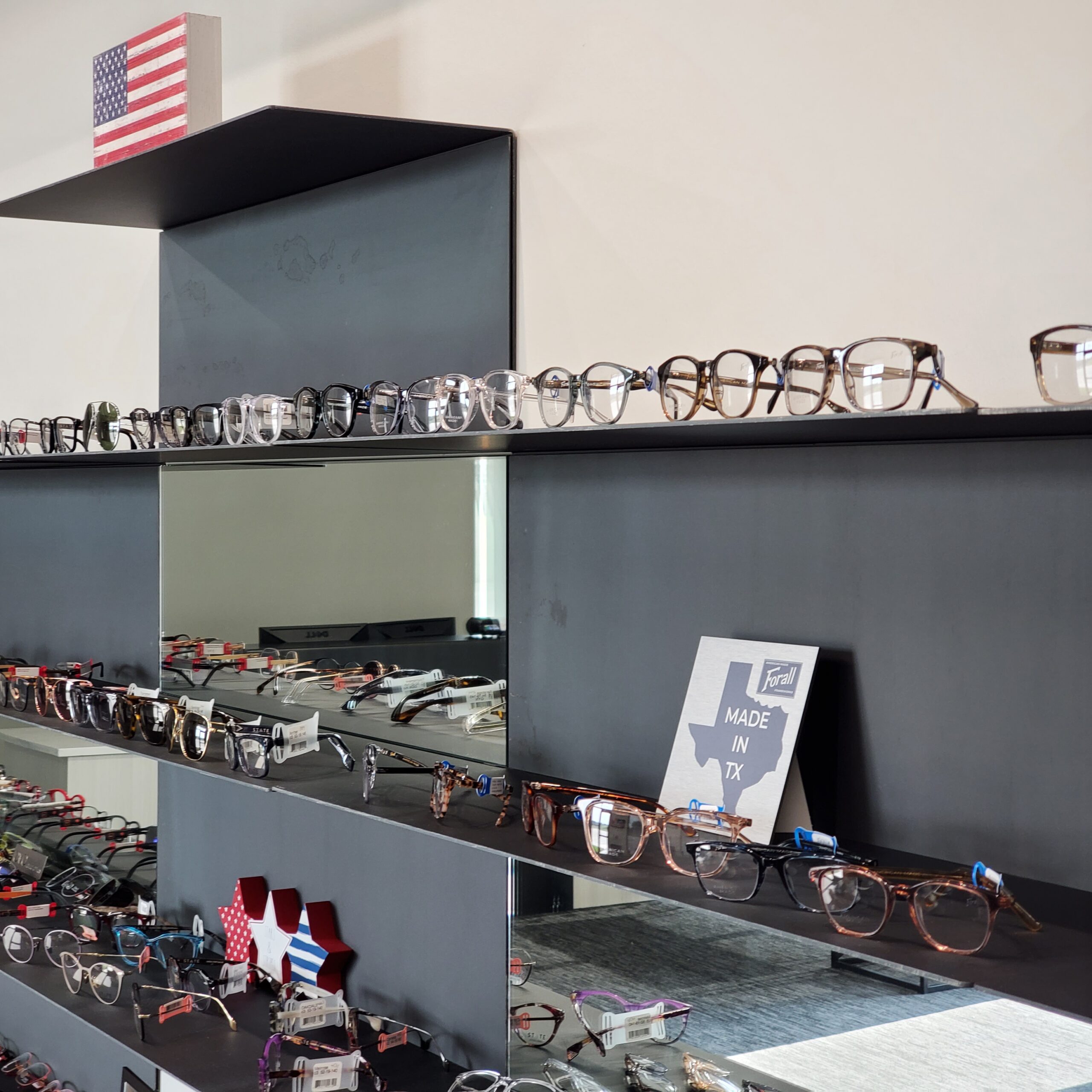 Prescription Eyeglasses at EyeQ Eyecare and Eyewear
